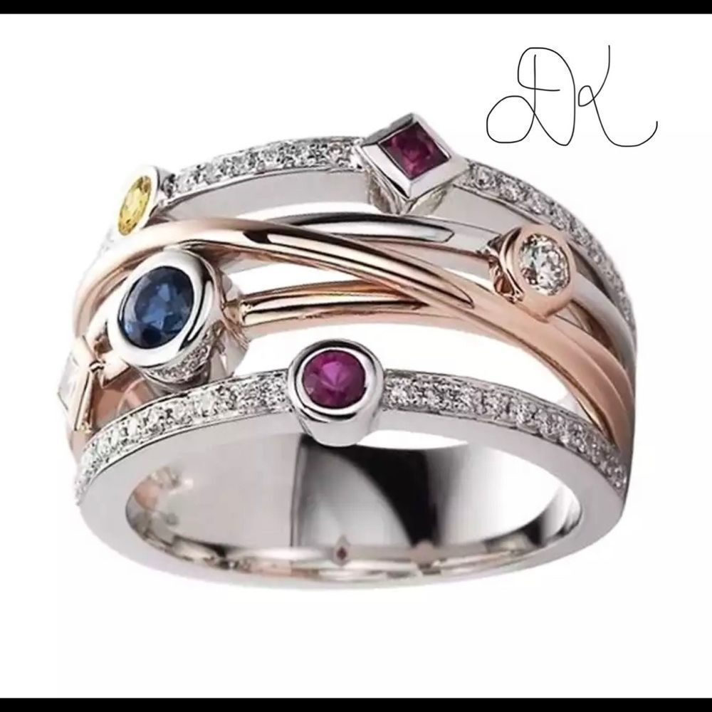 - LUCRETIA ETERNITY BRIDAL WEDDING BAND